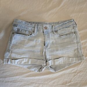 Denizen from Levi's Light Wash Jean Shorts
